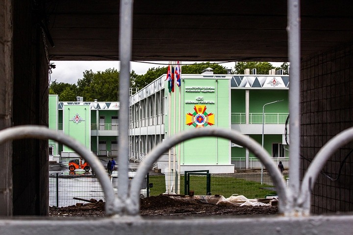 Строители новосибирского госпиталя Минобороны рассказали, что не получили деньги