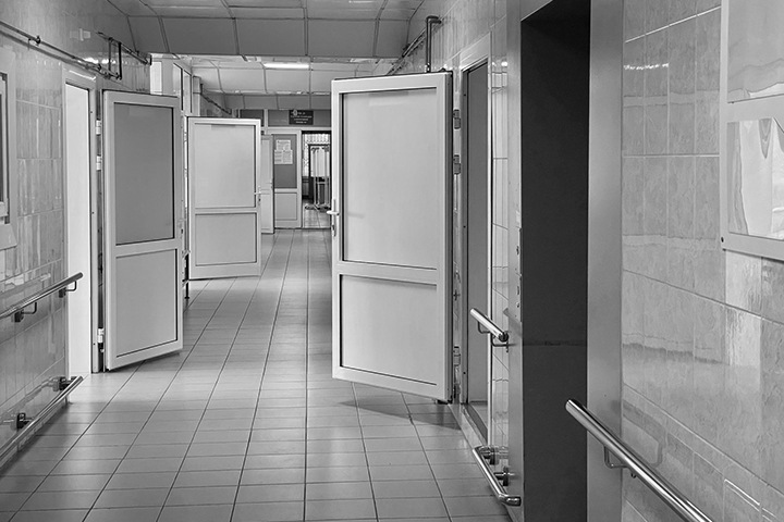 Более 300 новосибирцев остаются в реанимациях с коронавирусом