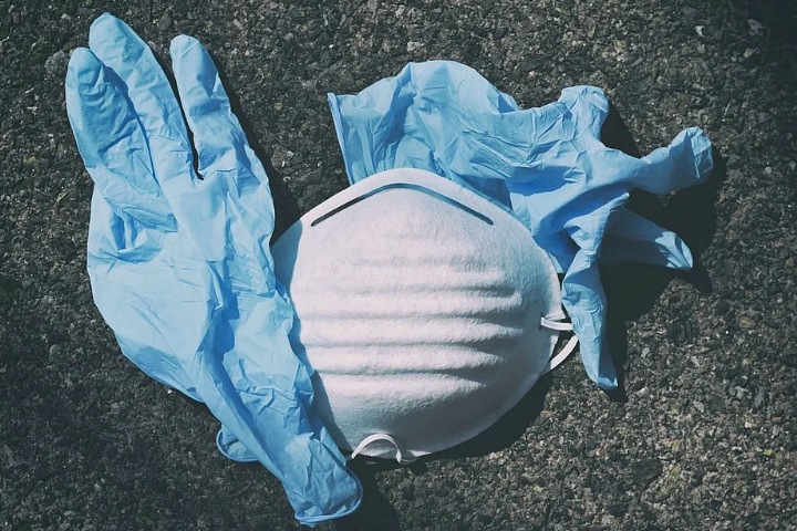 Несколько медиков горбольницы Искитима заразились коронавирусом