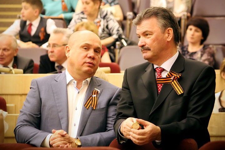 Гришунин остался без депутатского оклада Гришунин остался без депутатского оклада