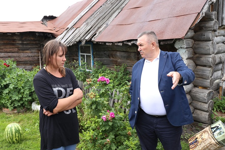 «Всем миром» помогли погорельцам в Колыванском районе «Всем миром» помогли погорельцам в Колыванском районе