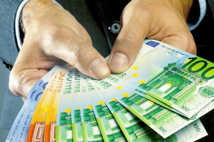 Что такое моментальный заем и как его оформить?