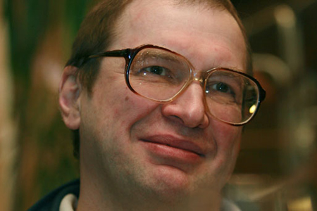 Семь новосибирцев пожаловались в полицию на МММ в 2012 году