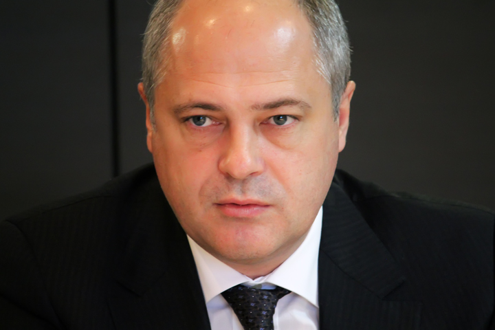 Андрей Ксензов может объединить на выборах мэра Новосибирска облправительство и полпредство Андрей Ксензов может объединить на выборах мэра Новосибирска облправительство и полпредство